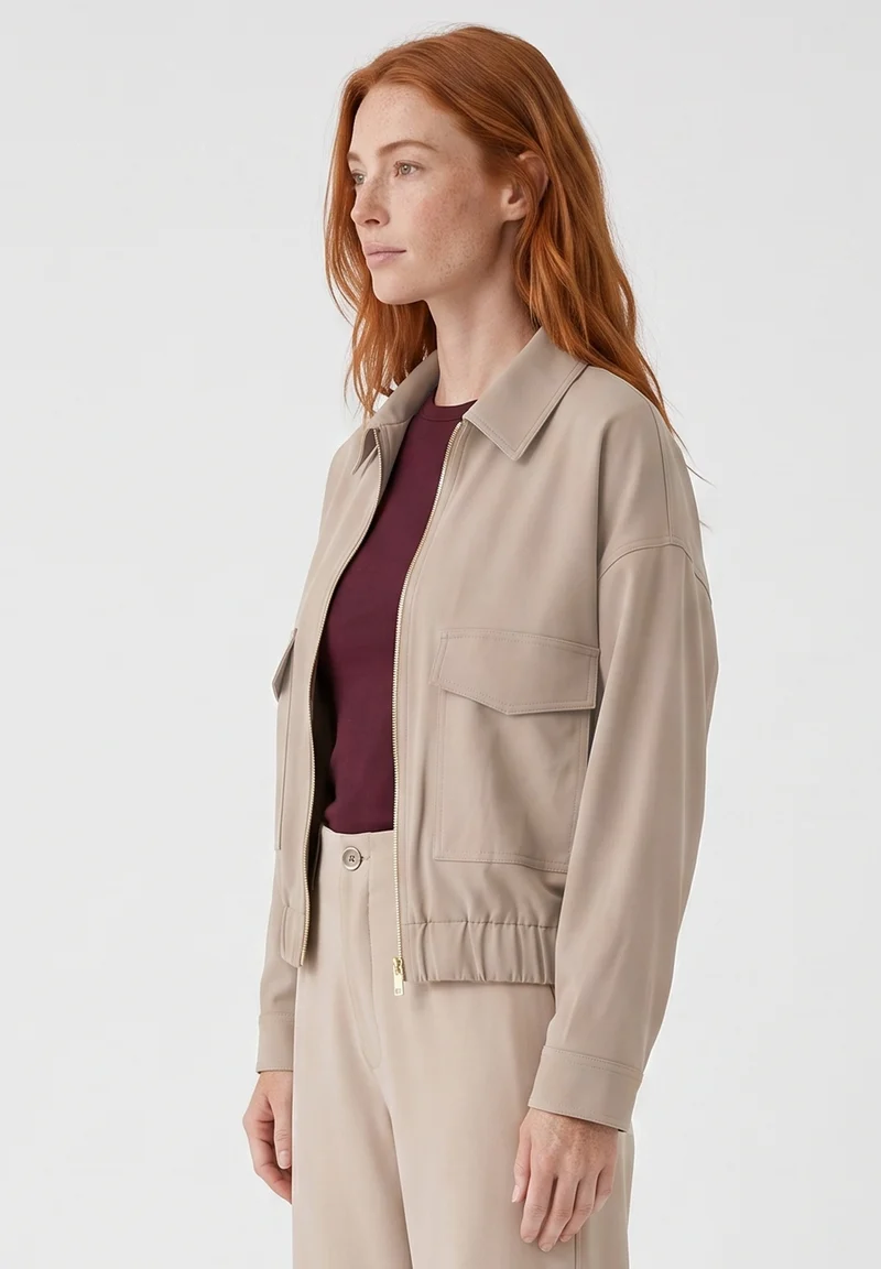 Jacke aus Bio-Baumwolle und ECOVERO™ Viskose