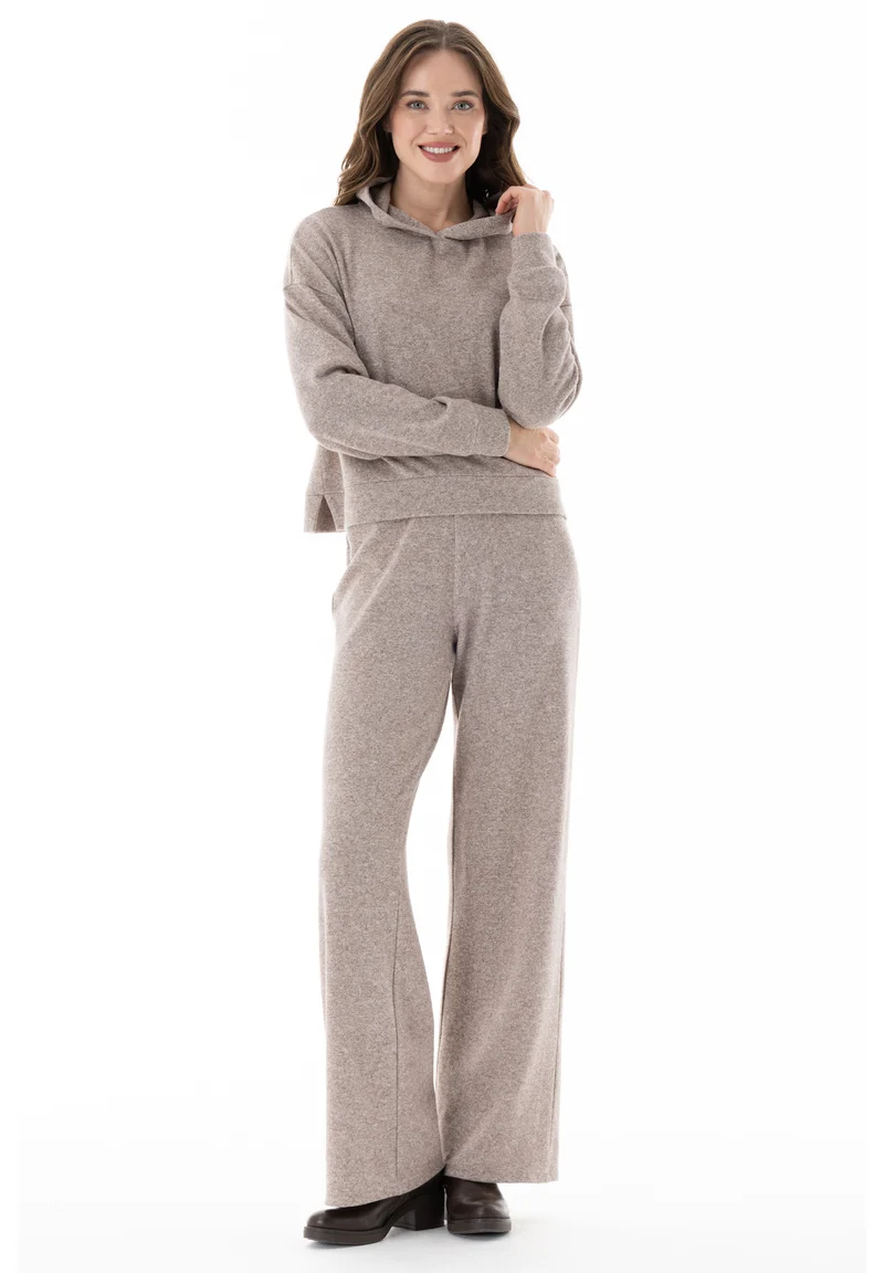 Wide-Leg-Hose aus Bio-Baumwolle und recyceltem Polyester