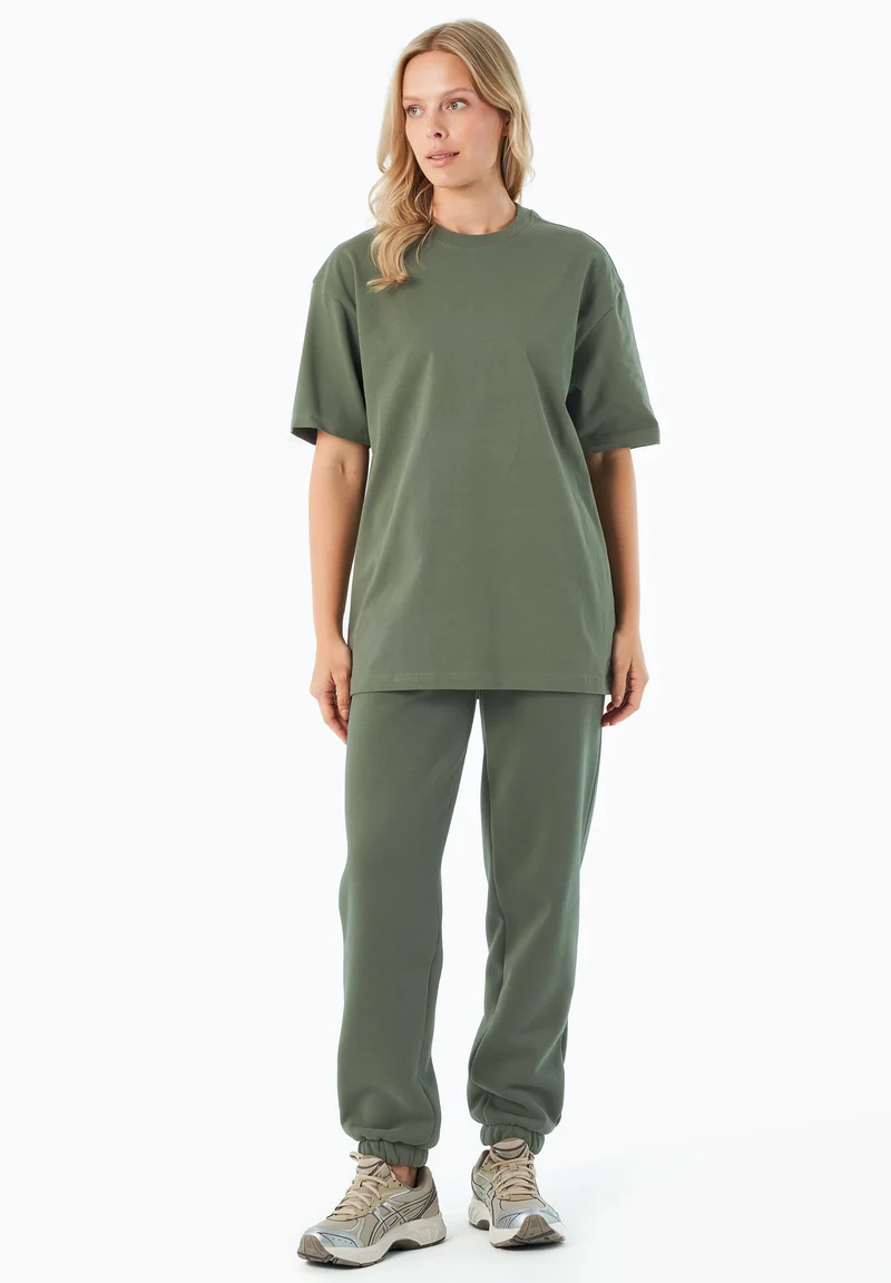 TUSSEM | Essentials Travel Unisex T-Shirt aus Bio-Baumwolle