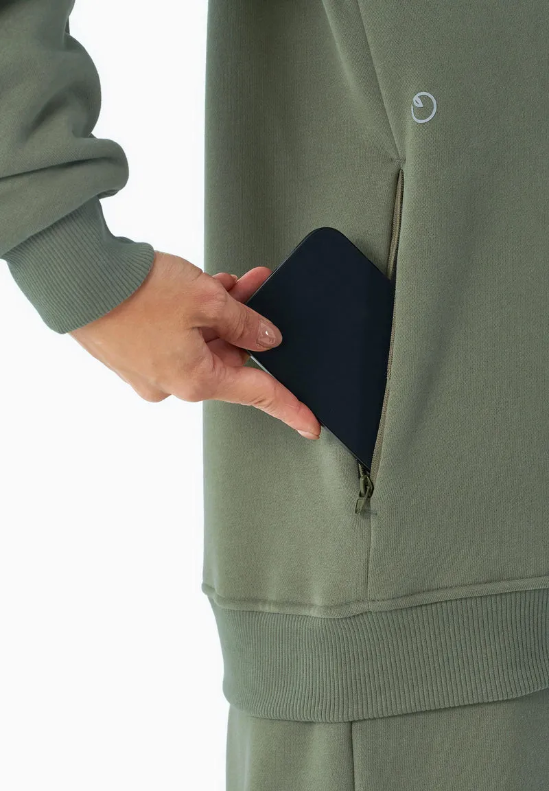 SAYLORR | Essentials Travel Unisex Sweatshirt aus Bio-Baumwolle und recyceltem Polyester