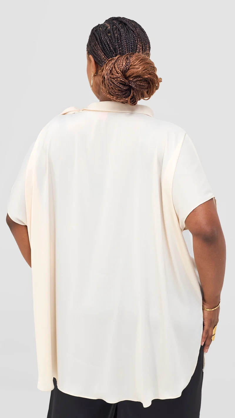 Vivo Takali Tunic Top in Textured Satin - Buttermilk