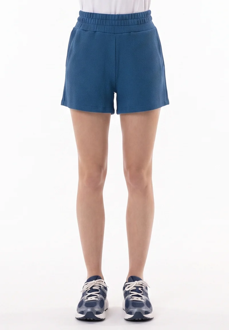 SAVANNA | Waffel-Shorts aus Bio-Baumwolle und recyceltem Polyester