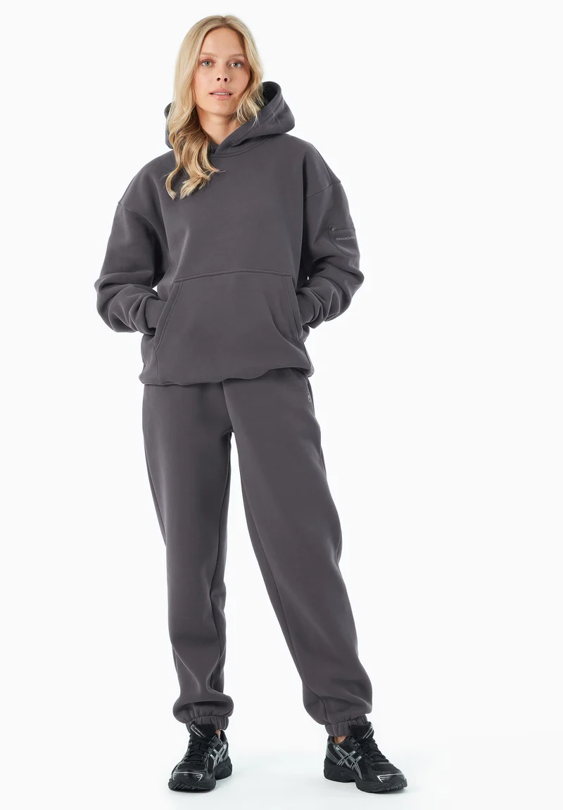 PARKERR | Essentials Travel Unisex Jogginghose aus Bio-Baumwolle & Recyceltem Polyester