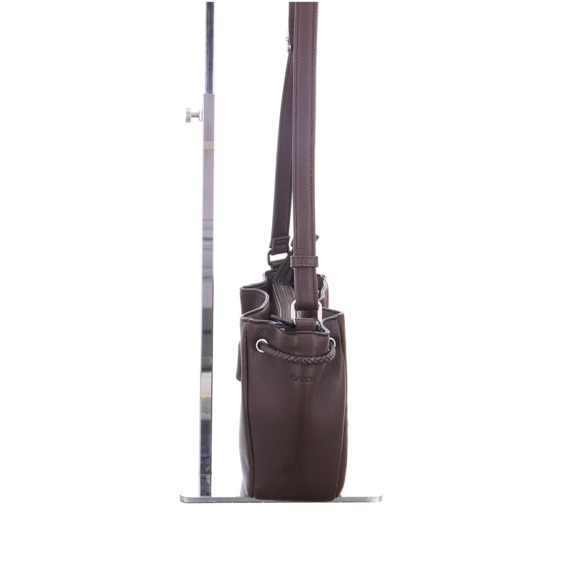 - Letizia - 622-30-0062