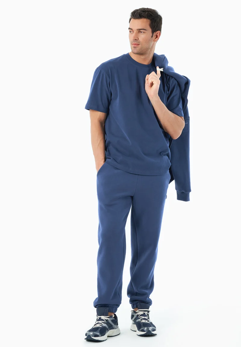 TUSSEM | Essentials Travel Unisex T-Shirt aus Bio-Baumwolle