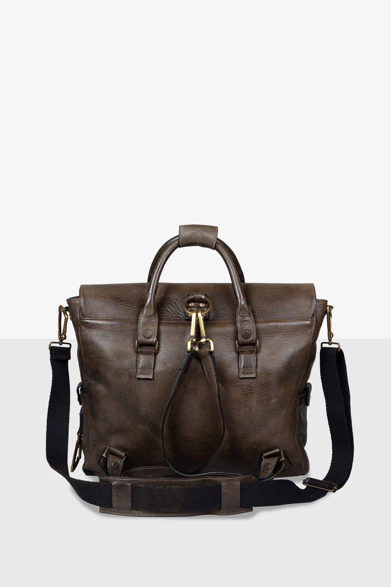 NEW COURIER BACKPACK