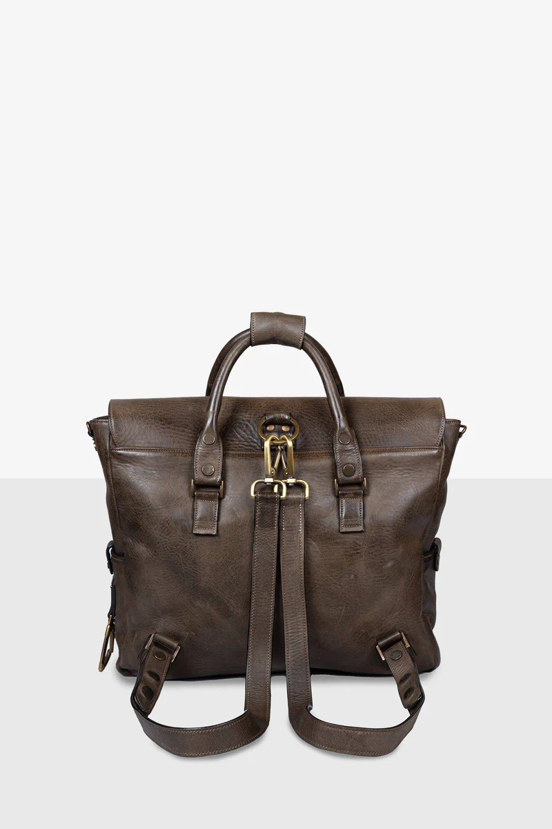 NEW COURIER BACKPACK