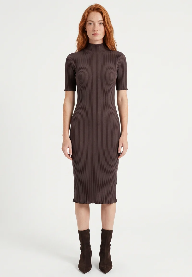 Kleid aus Bio-Baumwolle im Rippstrick