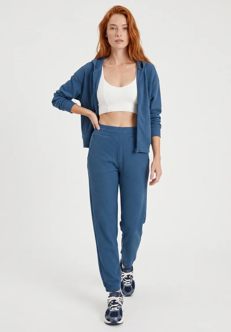 JENNIFER | Waffel-Hoodiejacke aus Bio-Baumwolle & recyceltem Polyester