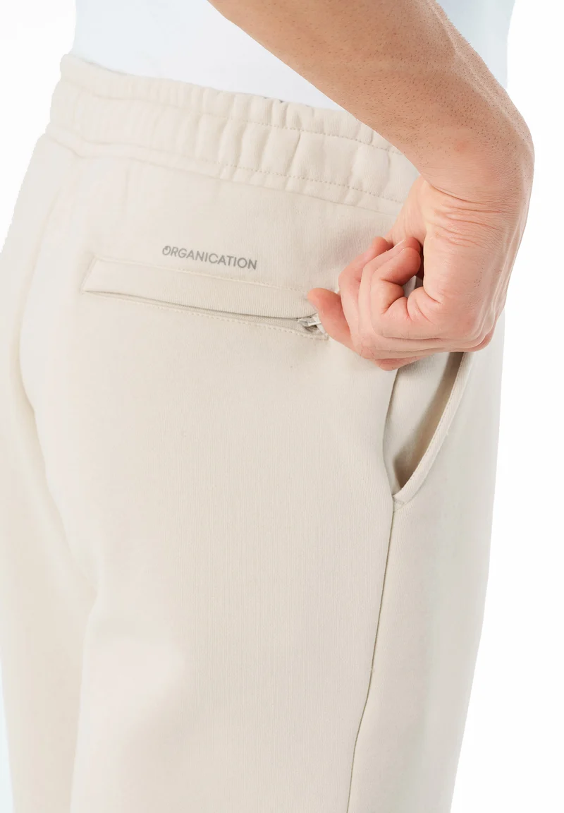 PARKERR | Essentials Travel Unisex Jogginghose aus Bio-Baumwolle & Recyceltem Polyester
