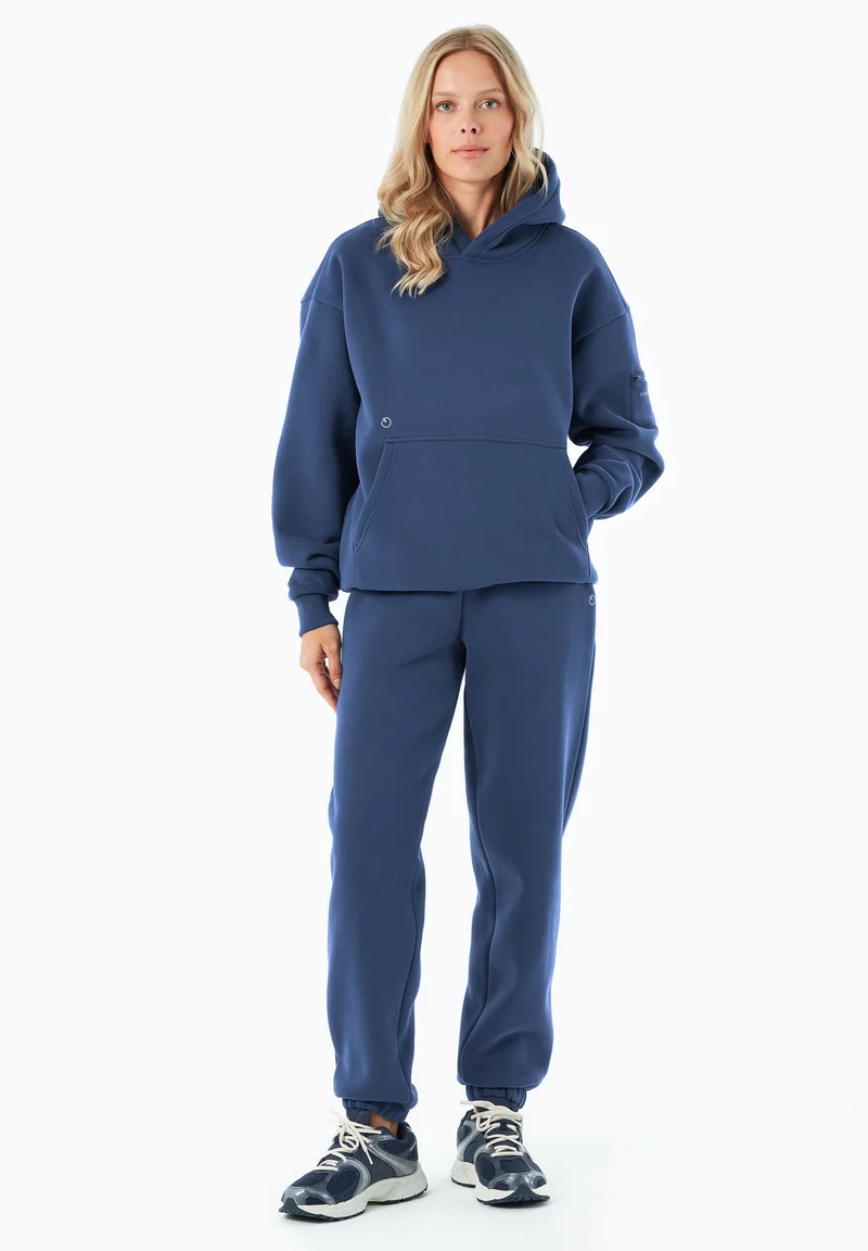 PARKERR | Essentials Travel Unisex Jogginghose aus Bio-Baumwolle & Recyceltem Polyester