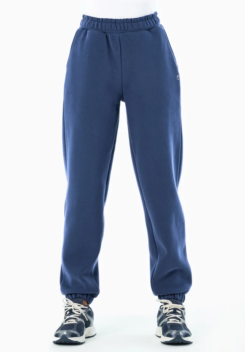 PARKERR | Essentials Travel Unisex Jogginghose aus Bio-Baumwolle & Recyceltem Polyester