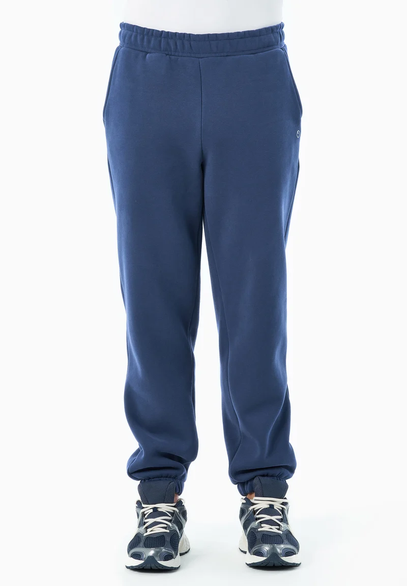 PARKERR | Essentials Travel Unisex Jogginghose aus Bio-Baumwolle & Recyceltem Polyester