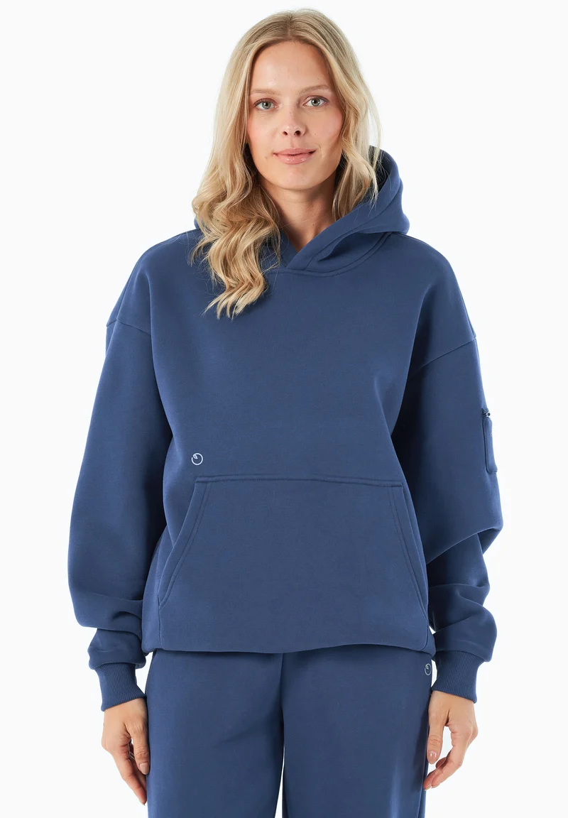 HARVINN | Essentials Travel Unisex Hoodie aus Bio-Baumwolle und recyceltem Polyester