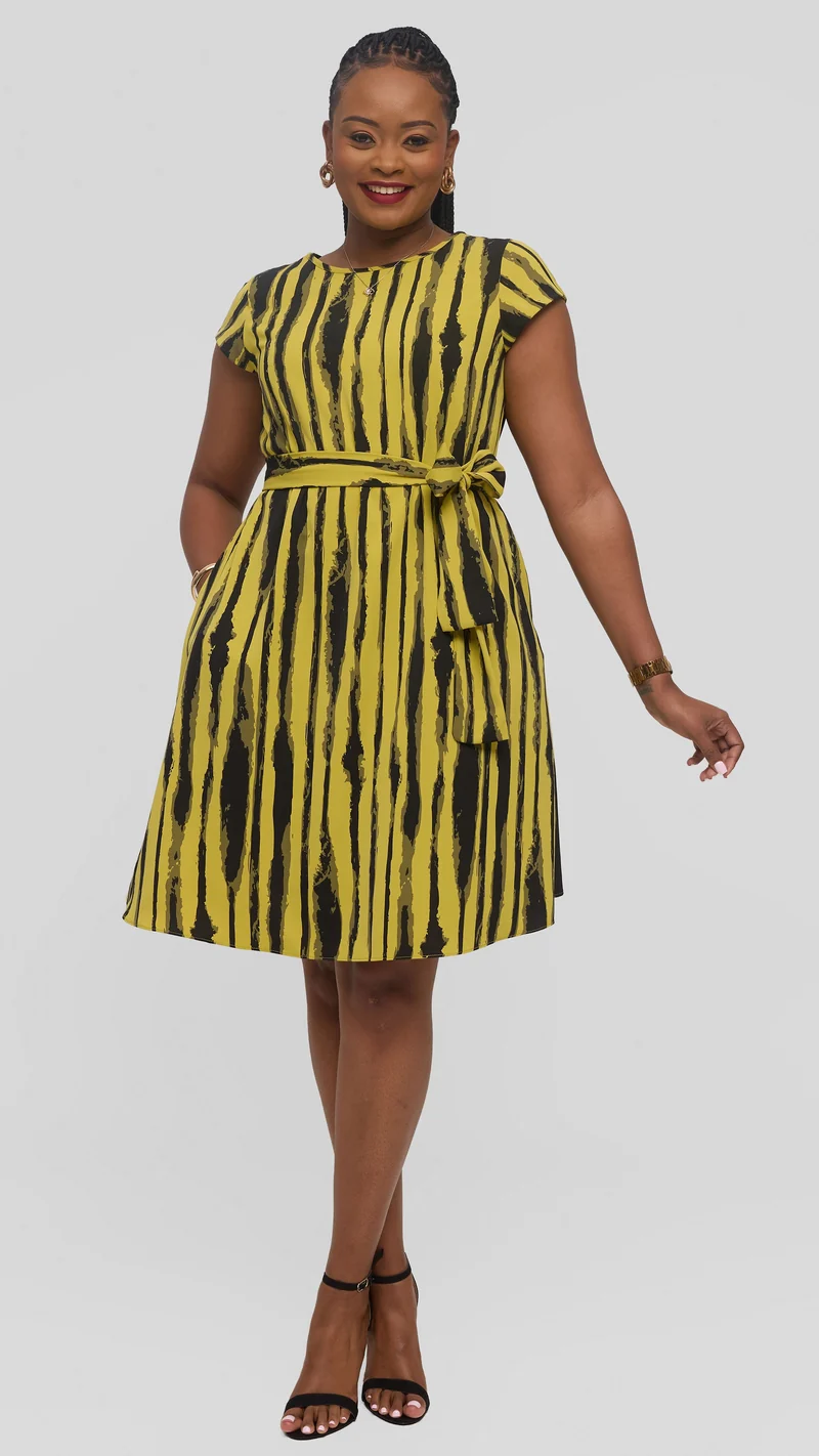 Vivo Basic Cap Sleeve Tent Knee Length Dress in Crepe - Olive / Black Tamasha Print
