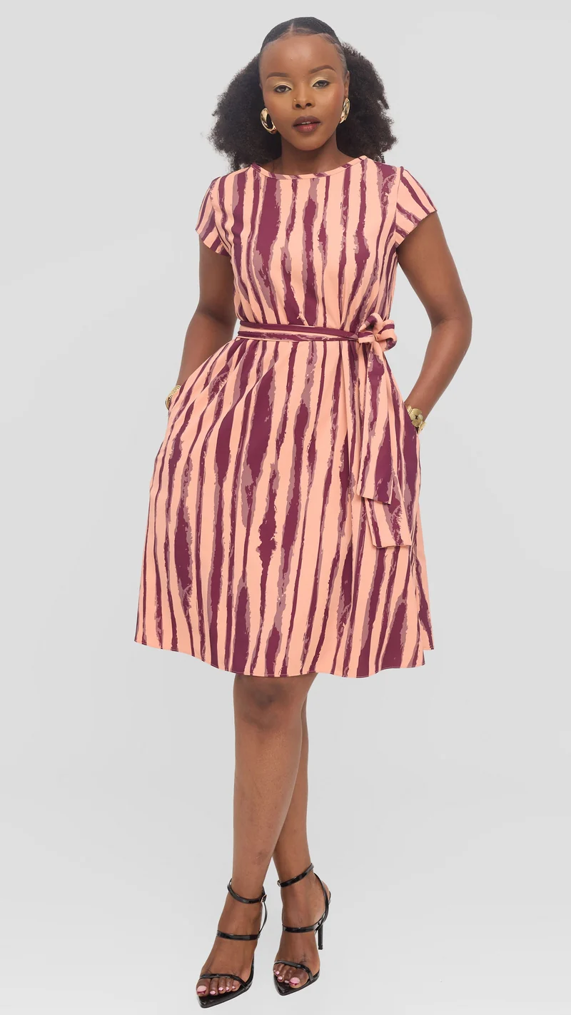 Vivo Basic Cap Sleeve Tent Knee Length Dress in Crepe - Peach / Mulberry Tamasha Print