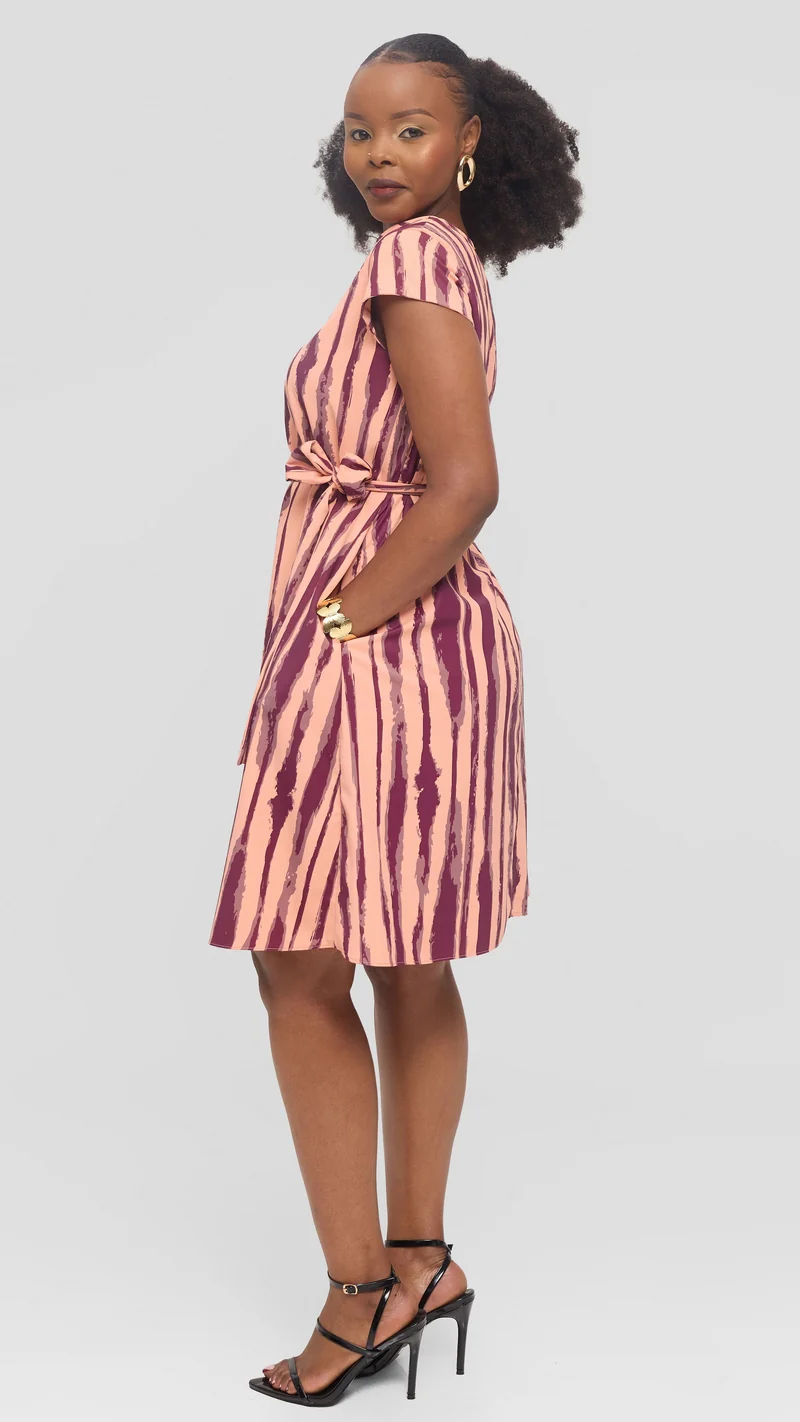 Vivo Basic Cap Sleeve Tent Knee Length Dress in Crepe - Peach / Mulberry Tamasha Print