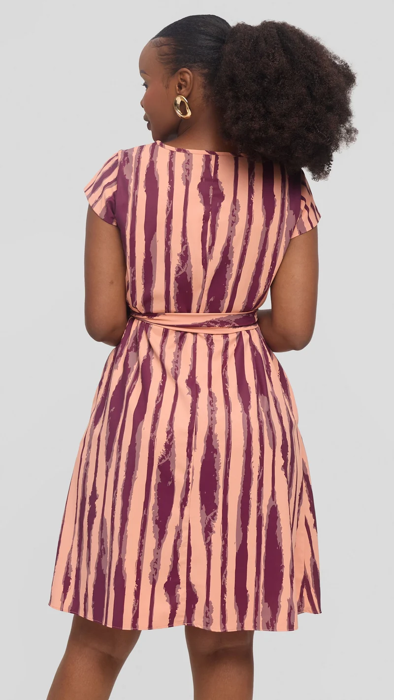Vivo Basic Cap Sleeve Tent Knee Length Dress in Crepe - Peach / Mulberry Tamasha Print