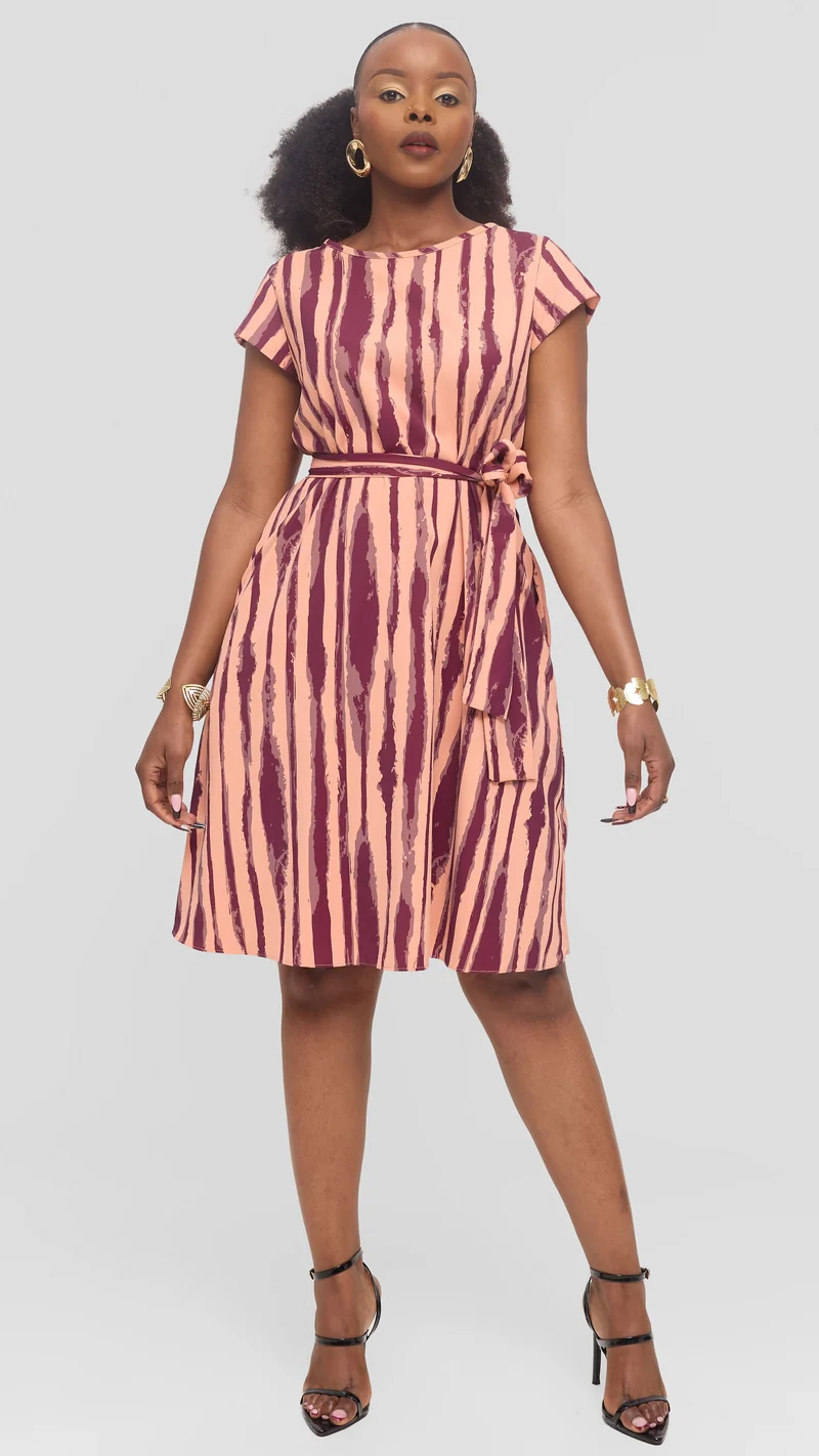 Vivo Basic Cap Sleeve Tent Knee Length Dress in Crepe - Peach / Mulberry Tamasha Print