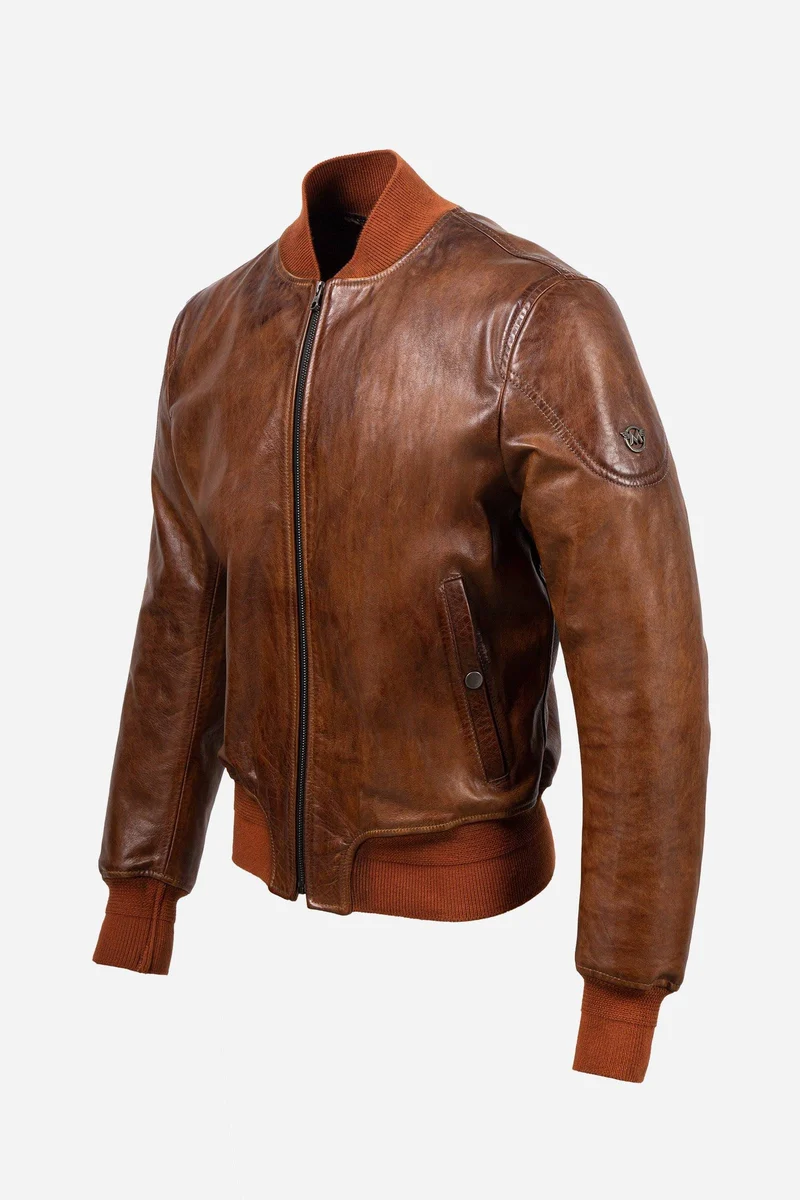 IAN BOMBER MAN