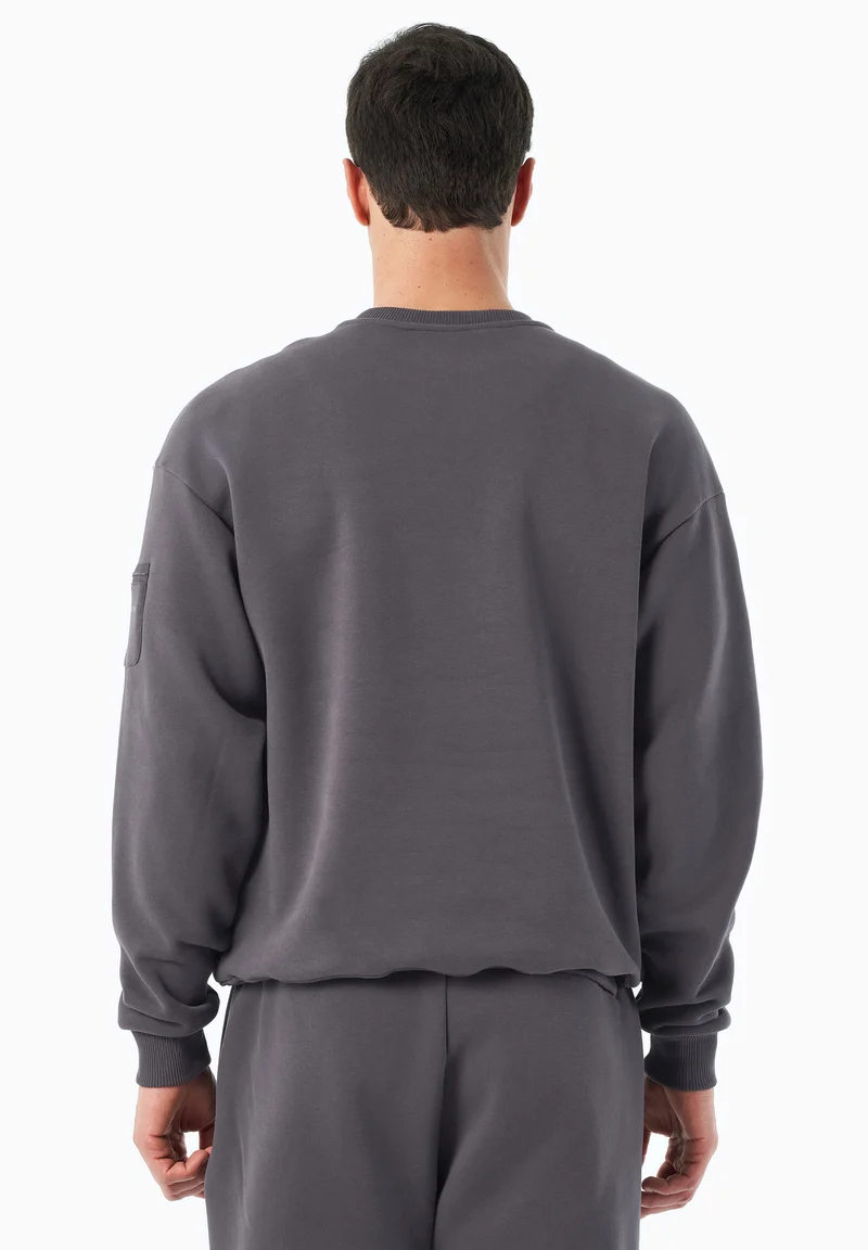 SAYLORR | Essentials Travel Unisex Sweatshirt aus Bio-Baumwolle und recyceltem Polyester
