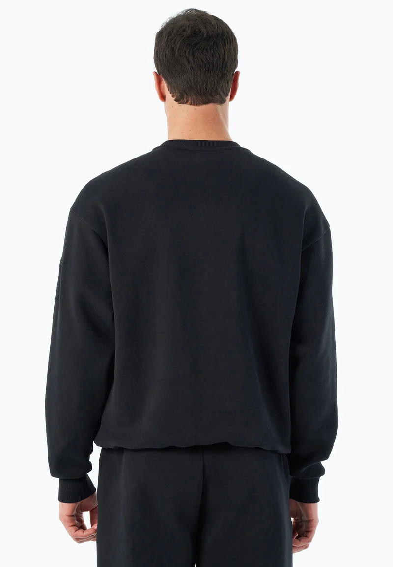 SAYLORR | Essentials Travel Unisex Sweatshirt aus Bio-Baumwolle und recyceltem Polyester