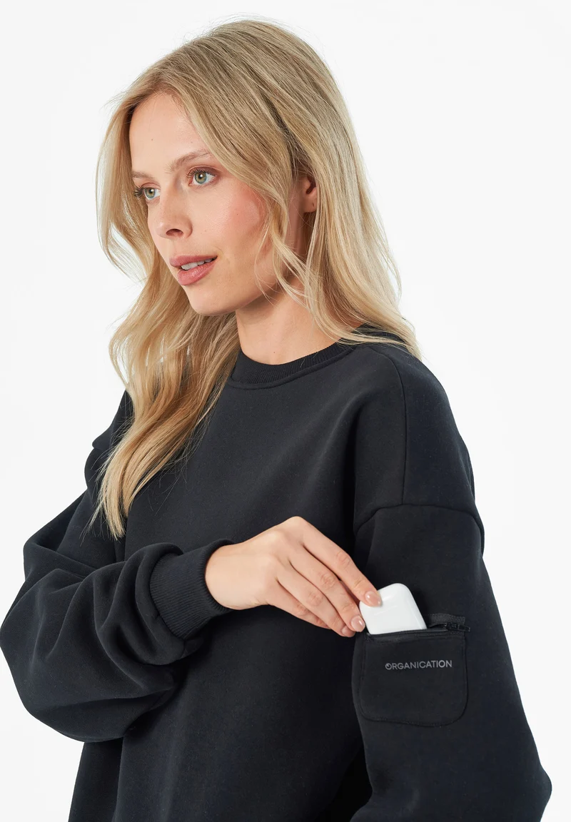 SAYLORR | Essentials Travel Unisex Sweatshirt aus Bio-Baumwolle und recyceltem Polyester