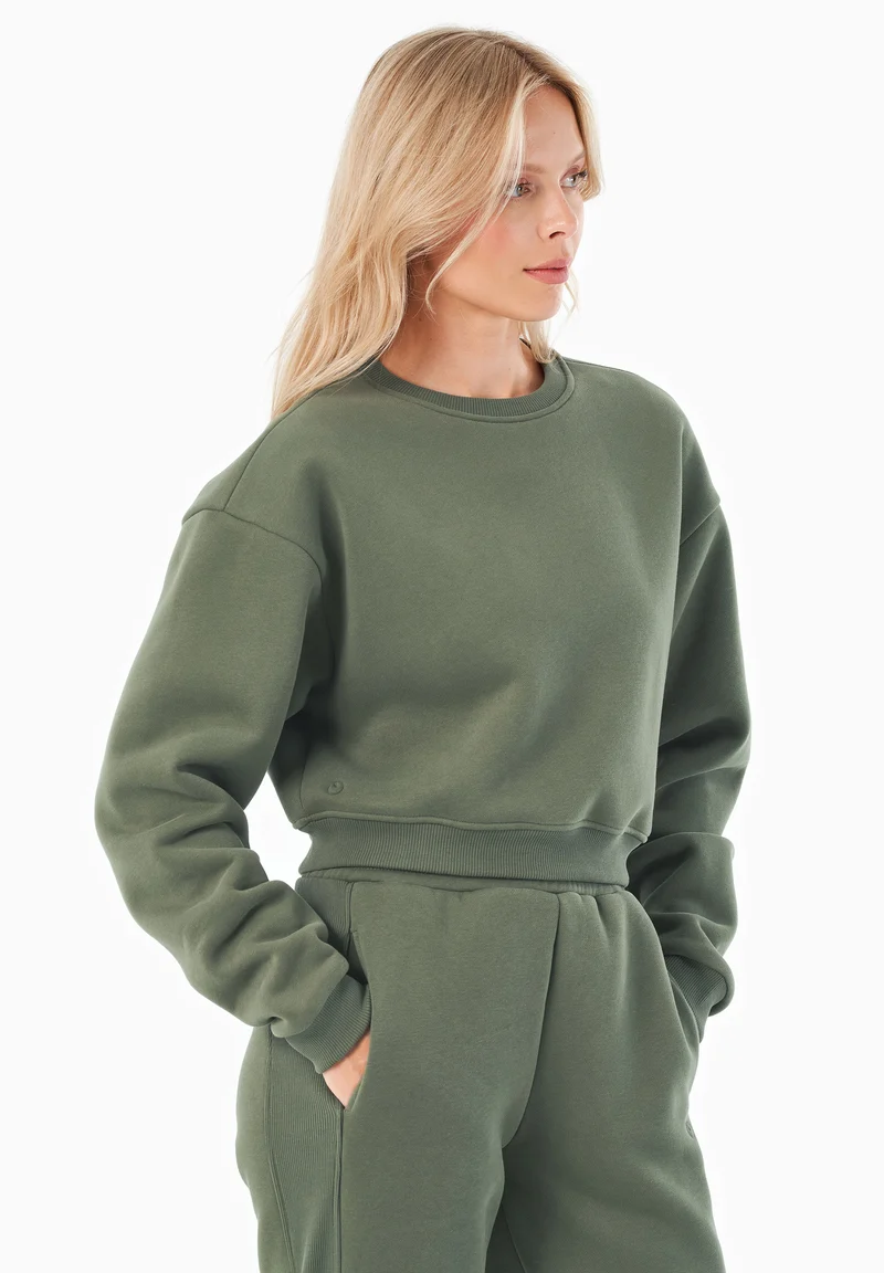 SILLIVIA | Essentials Crop-Sweatshirt aus Bio-Baumwolle und recyceltem Polyester