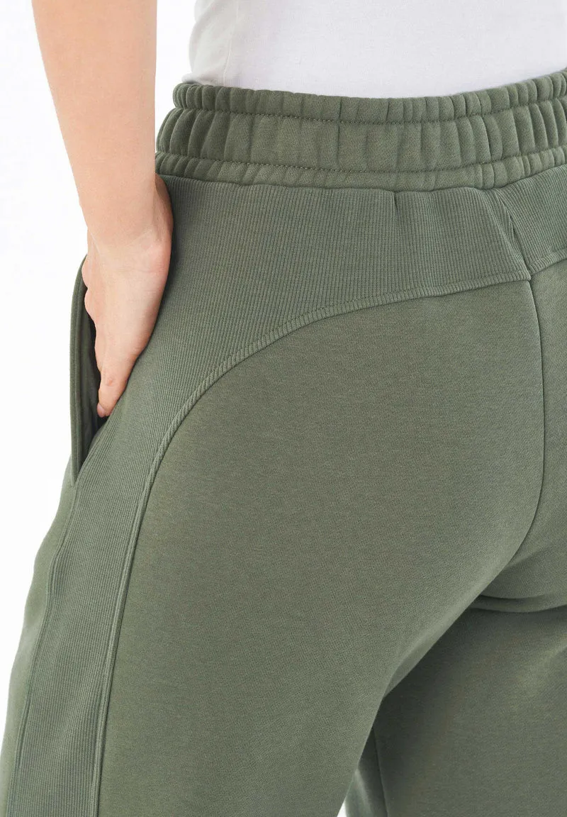 POLLY | Essentials Sweathose aus Bio-Baumwolle & Recyceltem Polyester