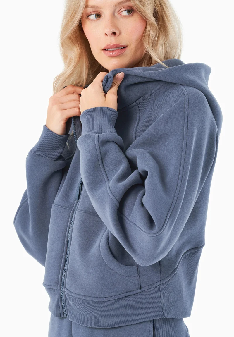 JODDY | Essentials Full Zip-Hoodie aus Bio-Baumwolle und recyceltem Polyester