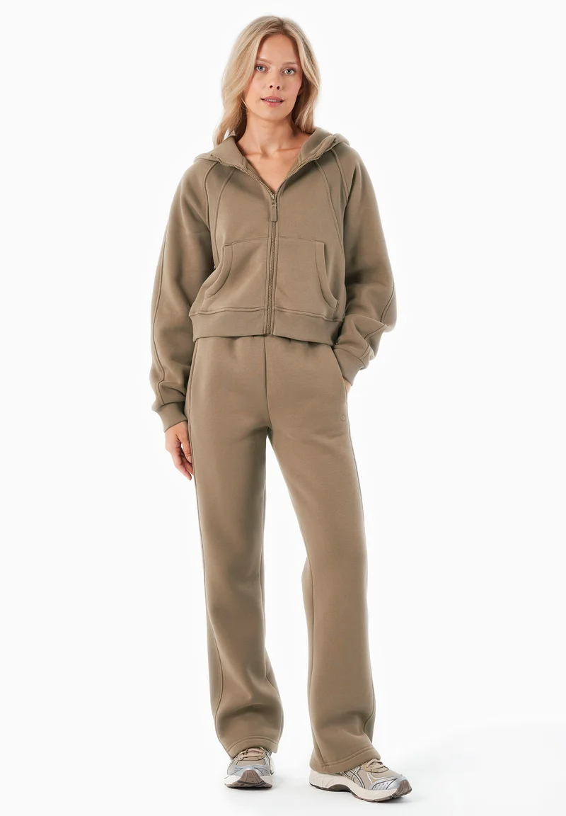 JODDY | Essentials Full Zip-Hoodie aus Bio-Baumwolle und recyceltem Polyester