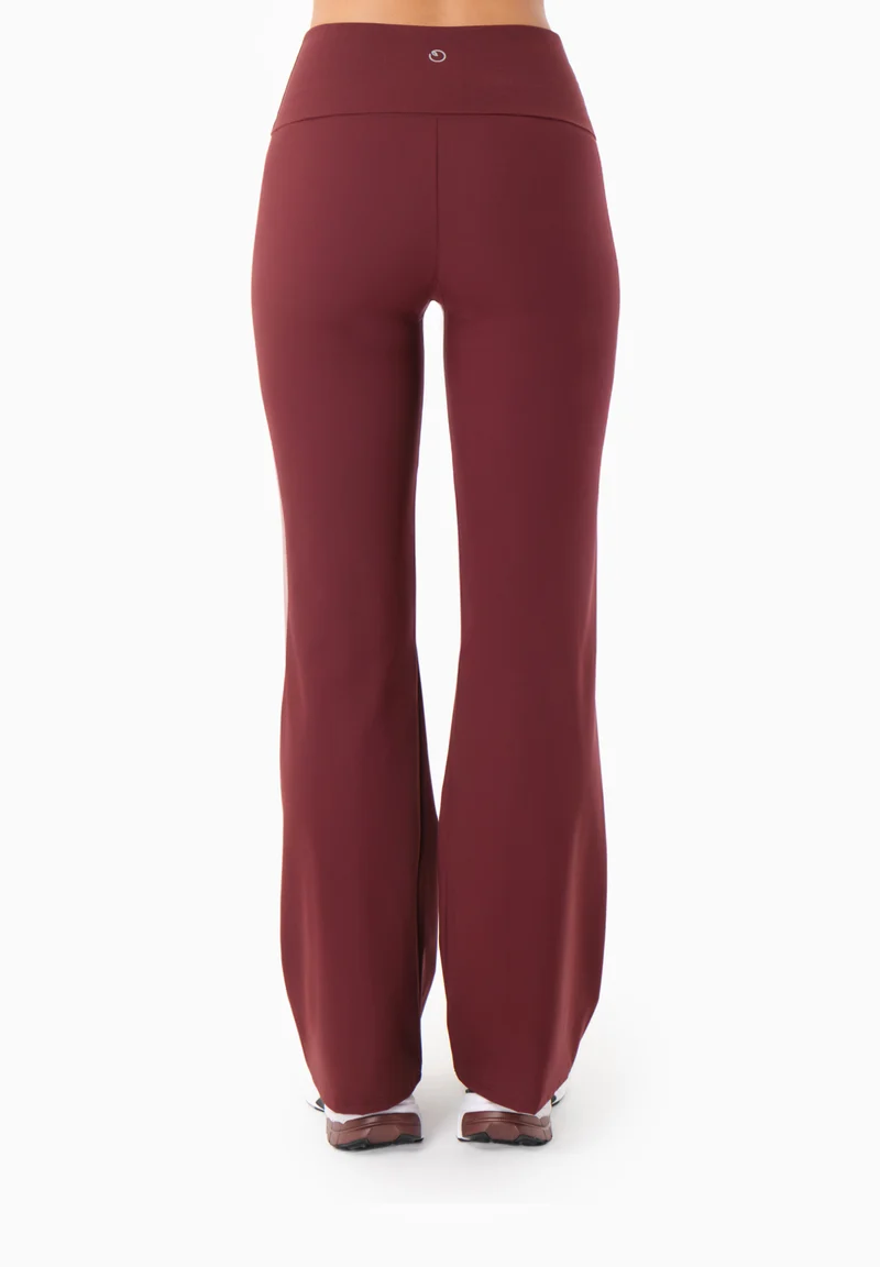 LAVINN | High-Waist Flared Sporthose aus recyceltem Polyamid