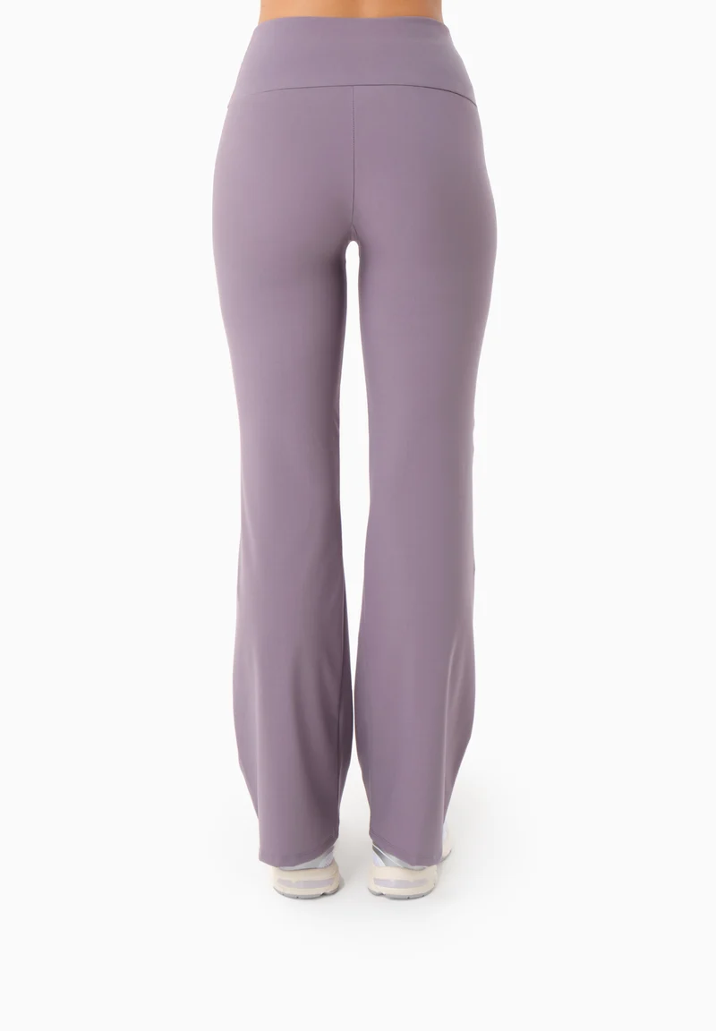 LAVINN | High-Waist Flared Sporthose aus recyceltem Polyamid