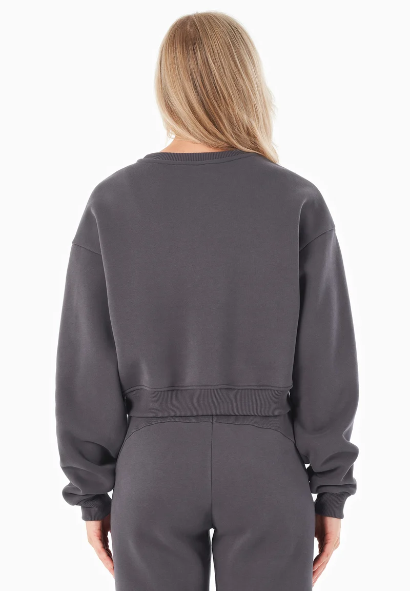 SILLIVIA | Essentials Crop-Sweatshirt aus Bio-Baumwolle und recyceltem Polyester
