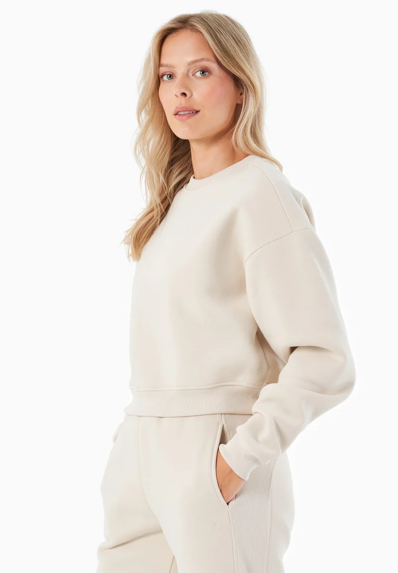 SILLIVIA | Essentials Crop-Sweatshirt aus Bio-Baumwolle und recyceltem Polyester