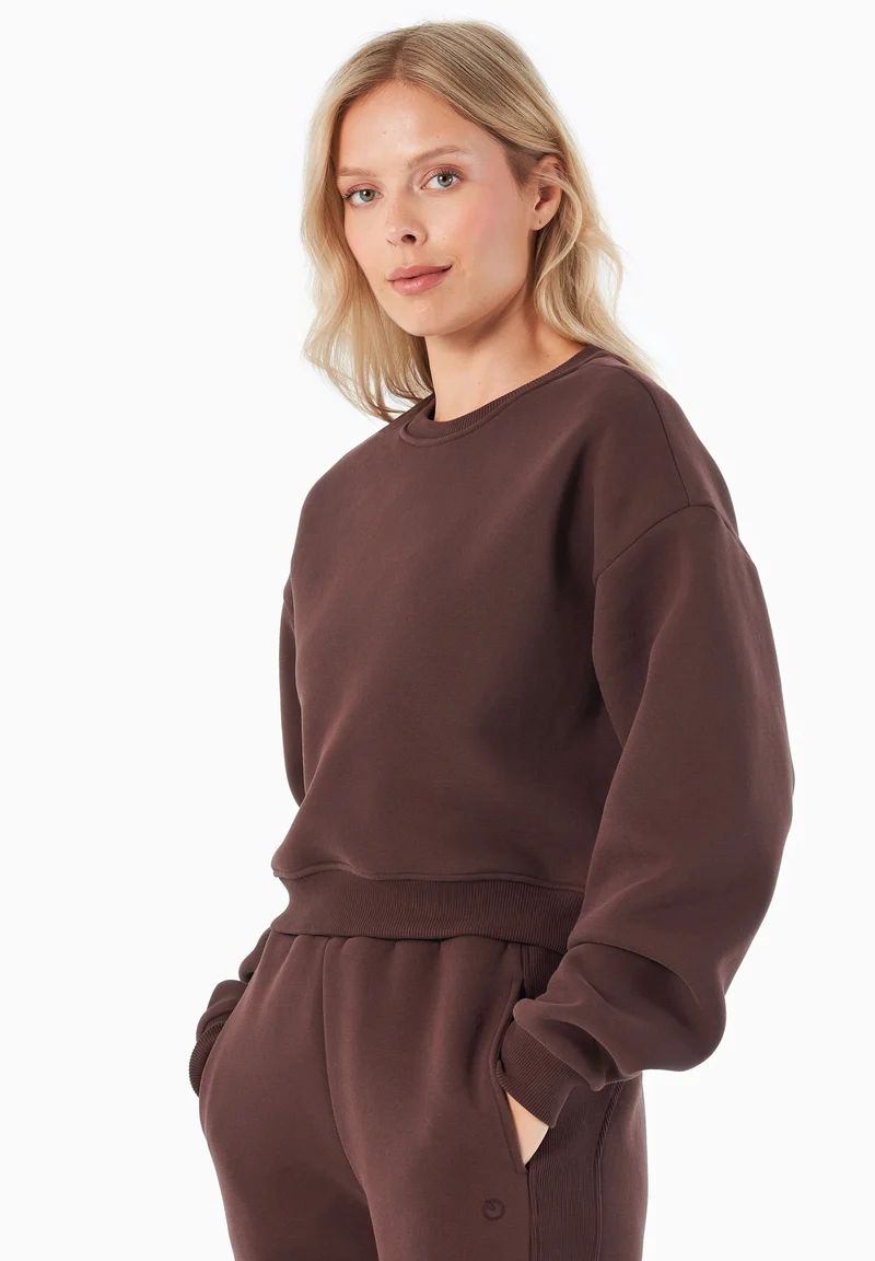 SILLIVIA | Essentials Crop-Sweatshirt aus Bio-Baumwolle und recyceltem Polyester