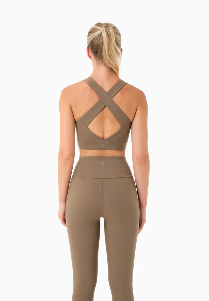 BEVINN | Cross-Strap Sport Bralette aus recyceltem Polyamid
