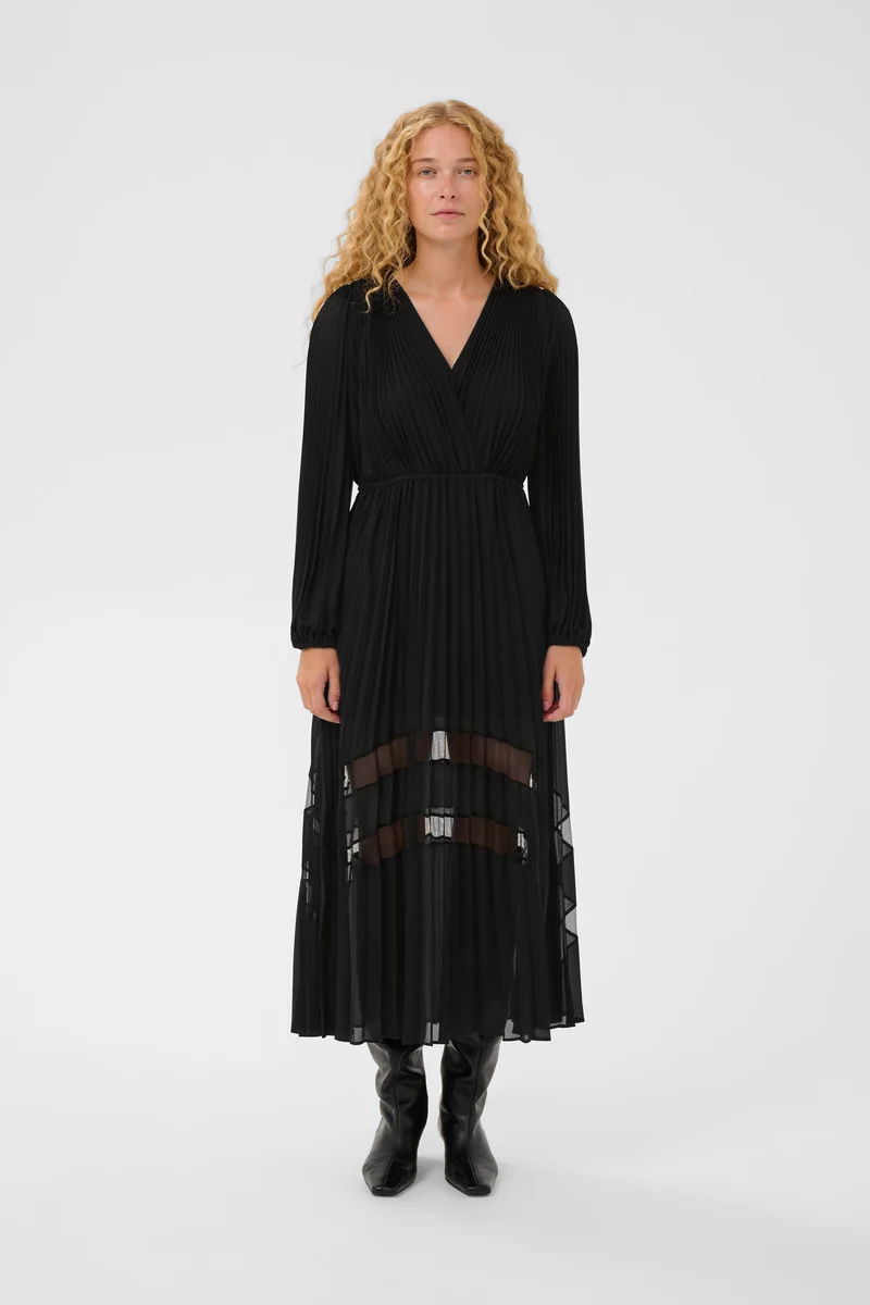 Robe plissée et jeu de transparence Giselle
