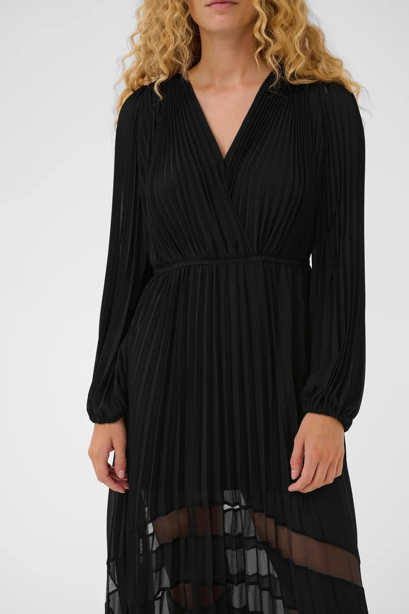 Robe plissée et jeu de transparence Giselle