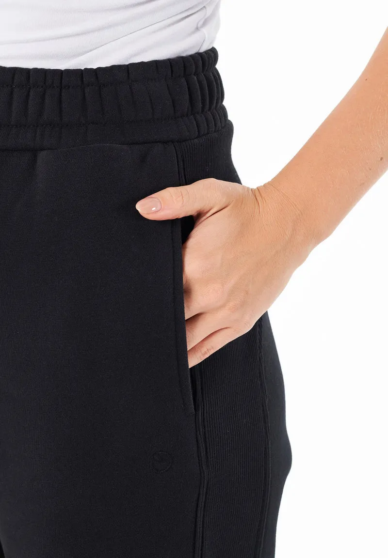 POLLY | Essentials Sweathose aus Bio-Baumwolle & Recyceltem Polyester