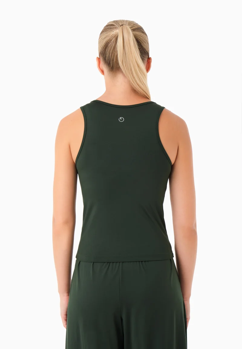 ANNYA | Sportliches Tanktop aus recyceltem Polyamid