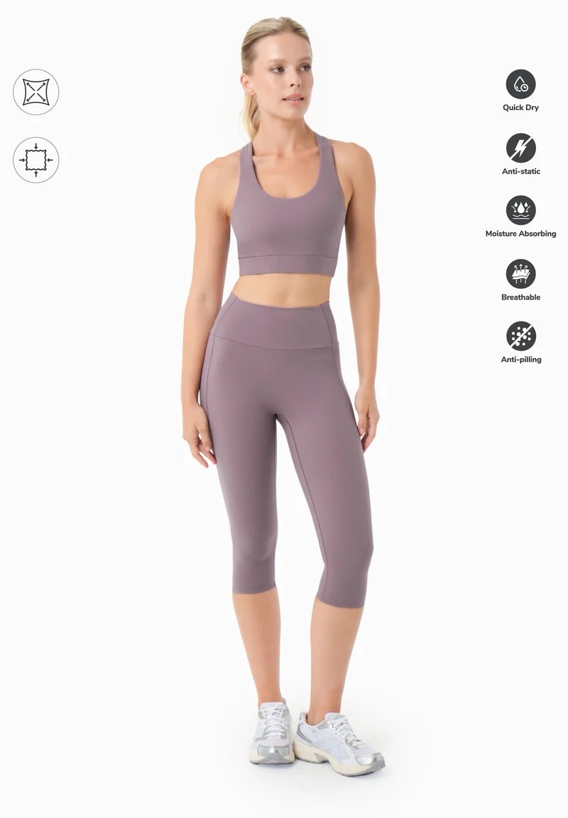 LAILLA | Capri-Leggings aus recyceltem Polyamid