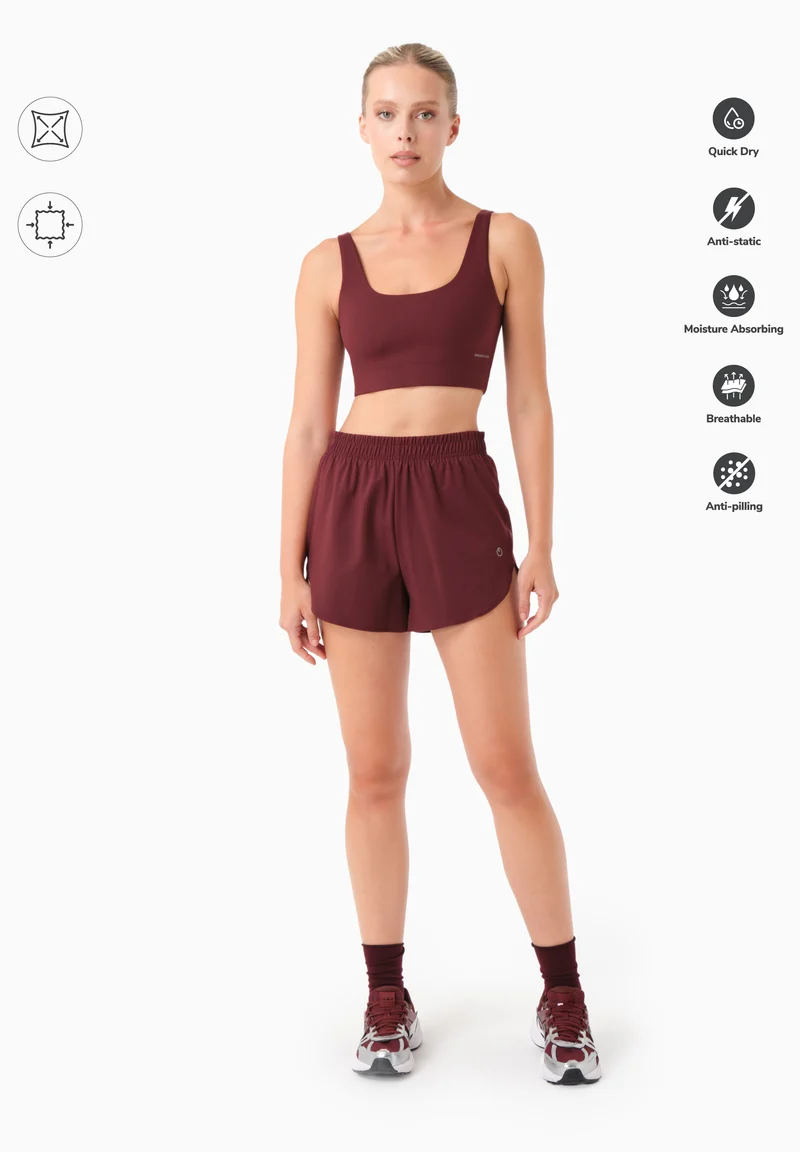 SELENNA | Shorts aus recyceltem Polyamid