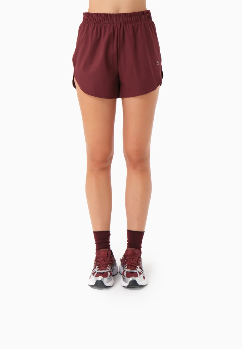 SELENNA | Shorts aus recyceltem Polyamid