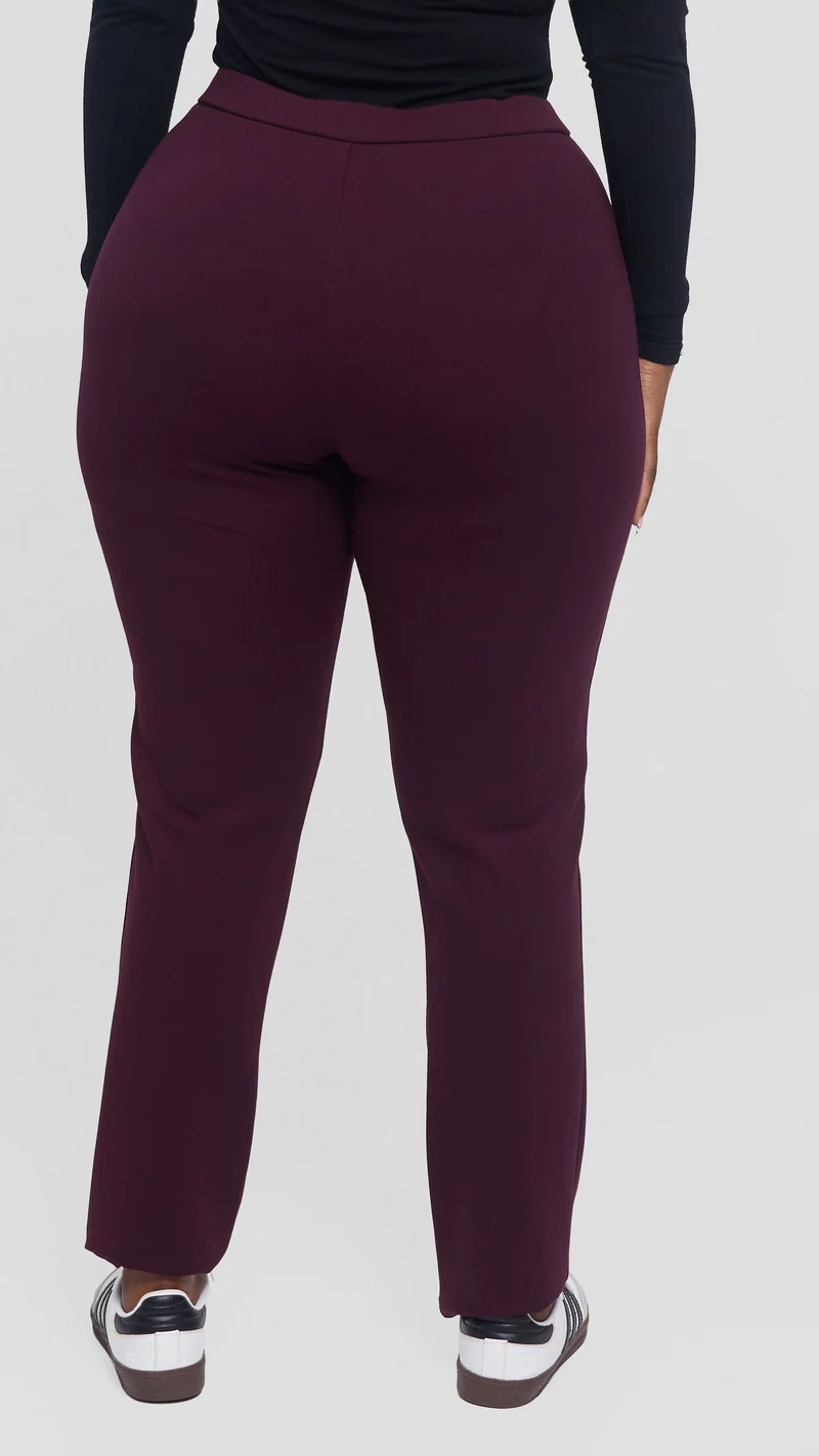Vivo Panelled Straight Leg Pants in Ponte - Burgundy