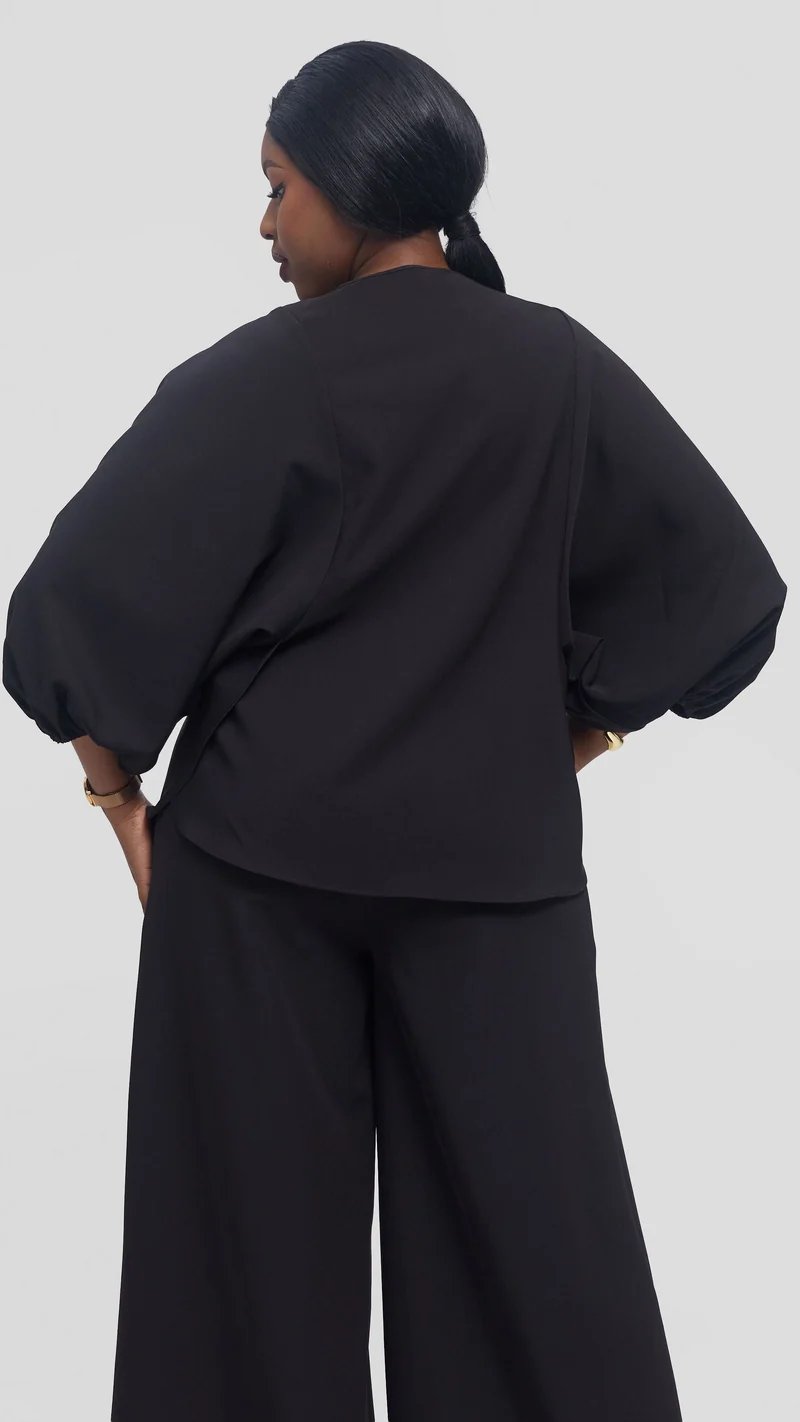 Vivo Dolman Top in Crepe - Black