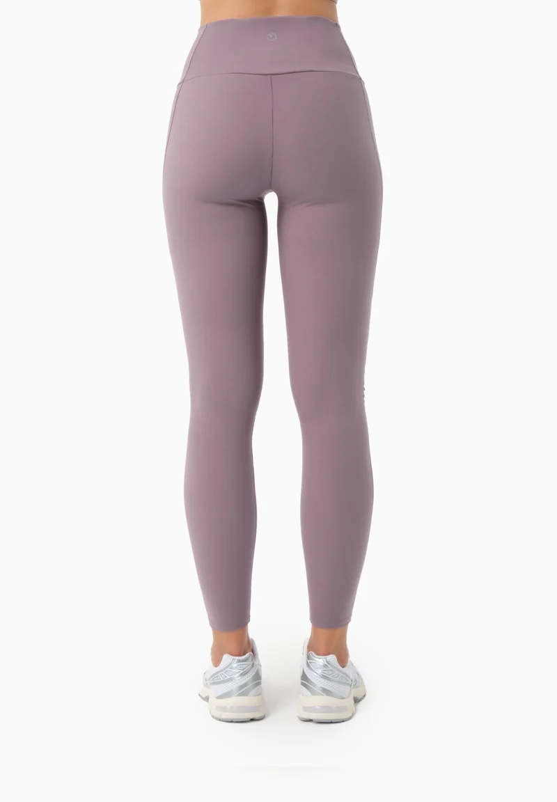 LINNDA | High Waist Leggings aus recyceltem Polyamid