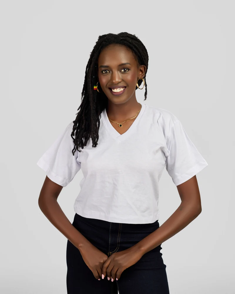 Princess Affair Plain V-neck Crop Tshirt - White