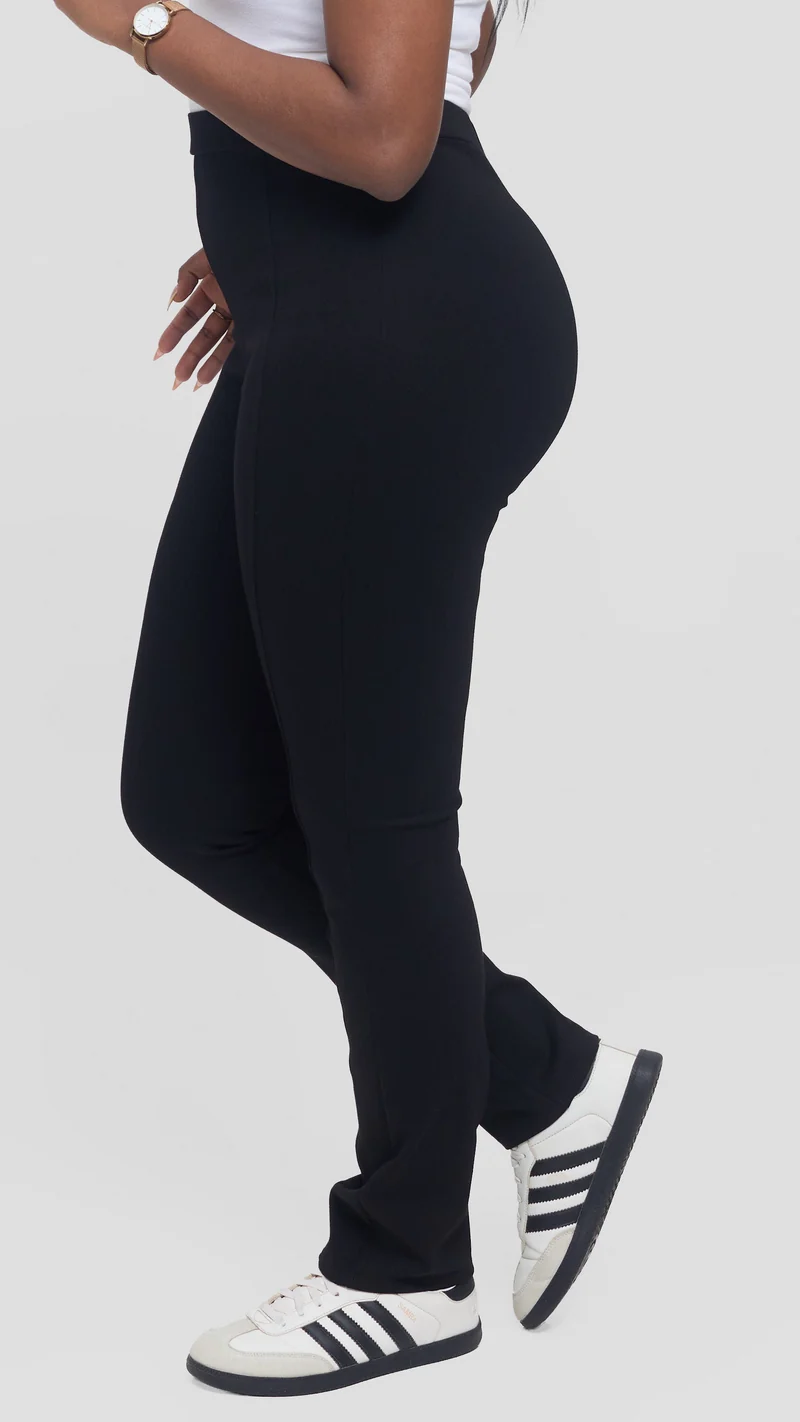 Vivo Panelled Straight Leg Pants in Ponte - Black