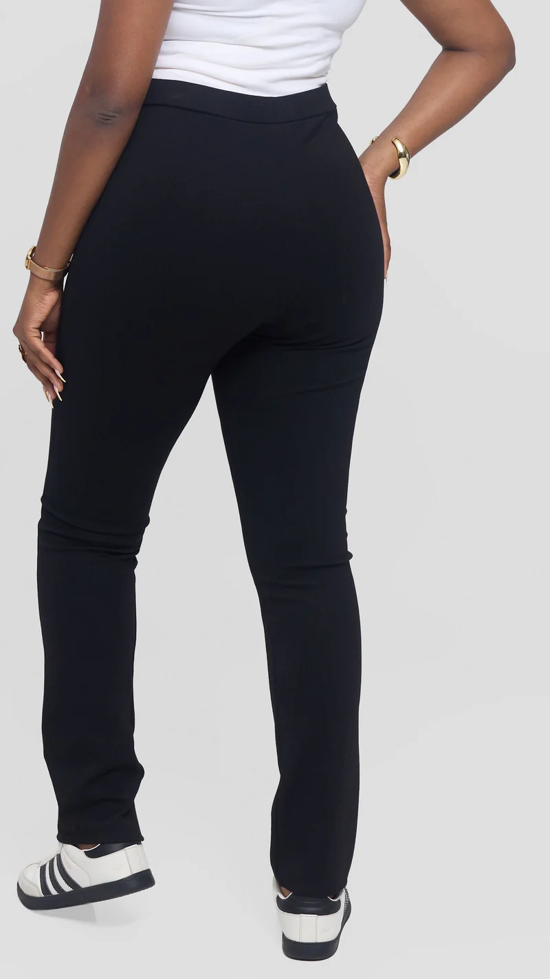 Vivo Panelled Straight Leg Pants in Ponte - Black